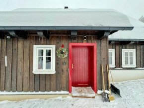 Chaloupka Dvě Sestry